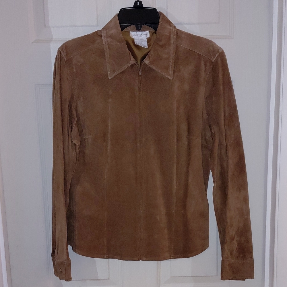 Jones New York Sueded Leather Jacket Size 10, Nice Topstitching, Fitted Seams